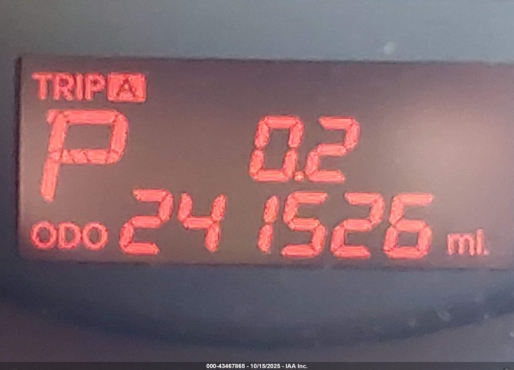 2011 KIA SORENTO VIN: 5XYKU4A25BG011805
