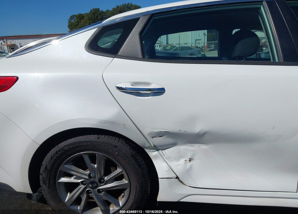 2019 KIA OPTIMA LX VIN: 5XXGT4L35KG287923