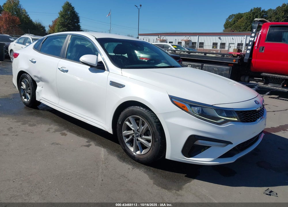 2019 KIA OPTIMA LX VIN: 5XXGT4L35KG287923