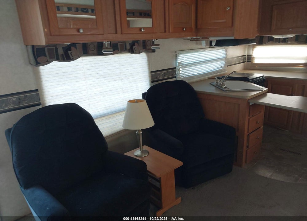 2008 ROCKWOOD FIFTH WHEEL /SIGNATU VIN: 4X4FRLD2481825455