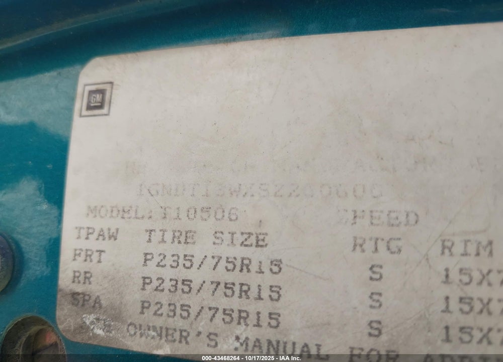 1995 CHEVROLET BLAZER VIN: 1GNDT13WXS2260600
