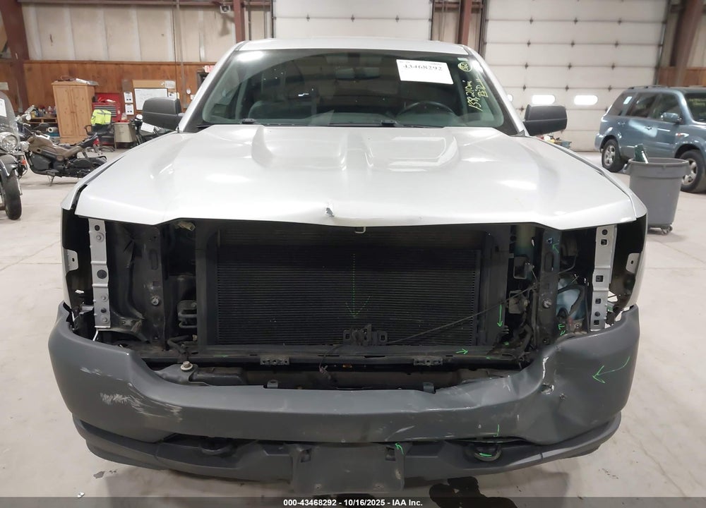 2018 CHEVROLET SILVERADO 1500 WT VIN: 3GCUKNEH6JG182436