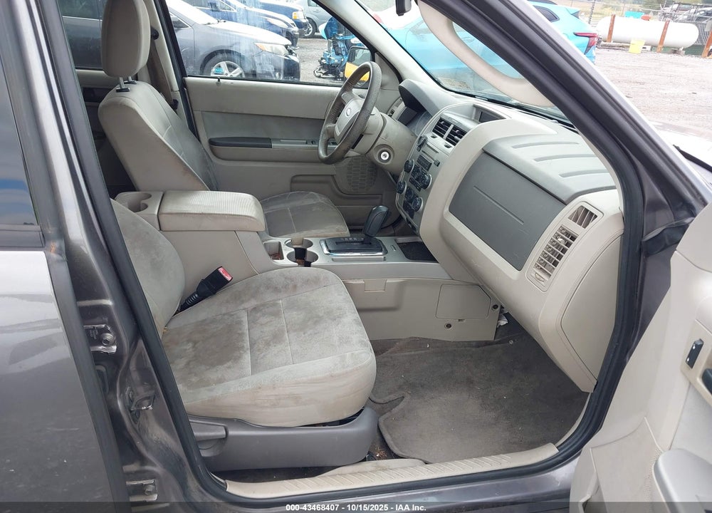 2010 FORD ESCAPE XLT VIN: 1FMCU0D70AKB56629