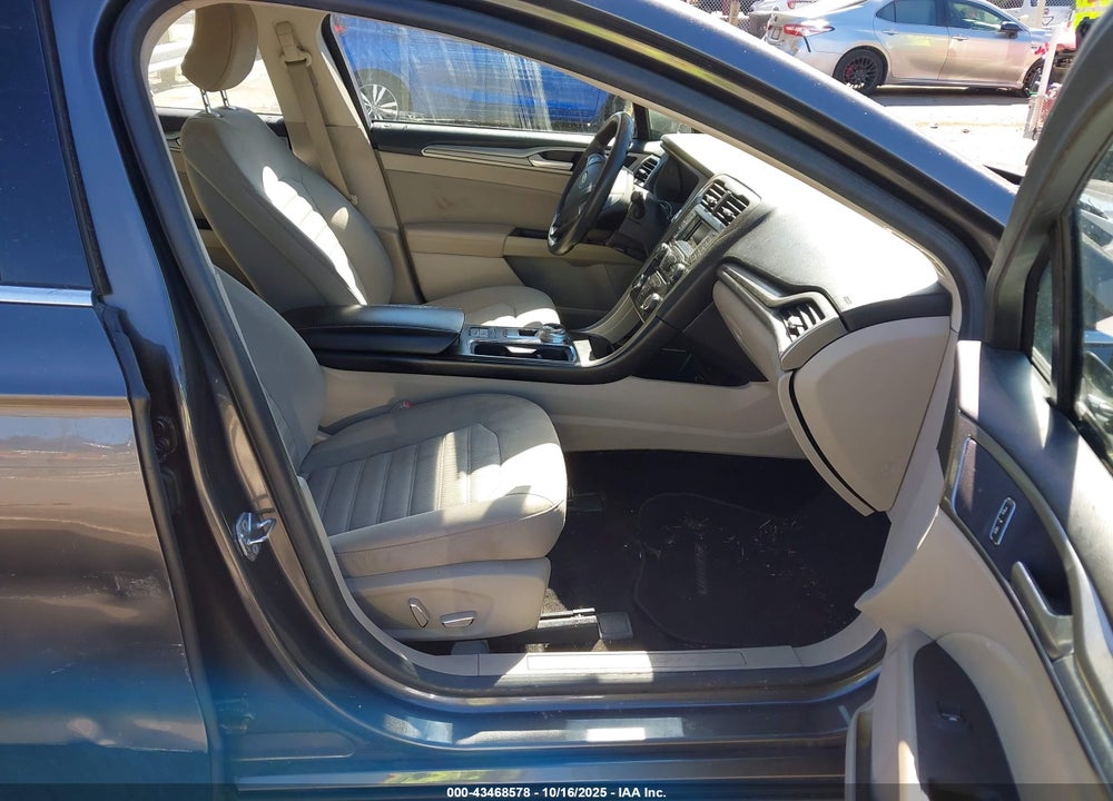 2018 FORD FUSION SE VIN: 3FA6P0H70JR249400