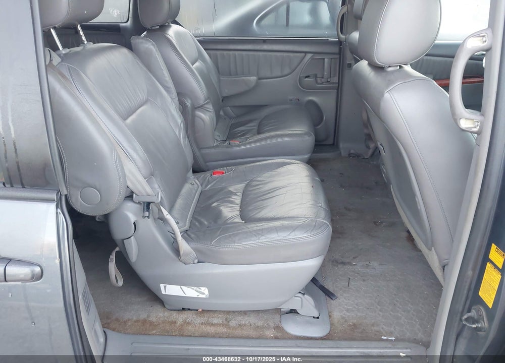 2009 TOYOTA SIENNA XLE VIN: 5TDZK22C29S226684