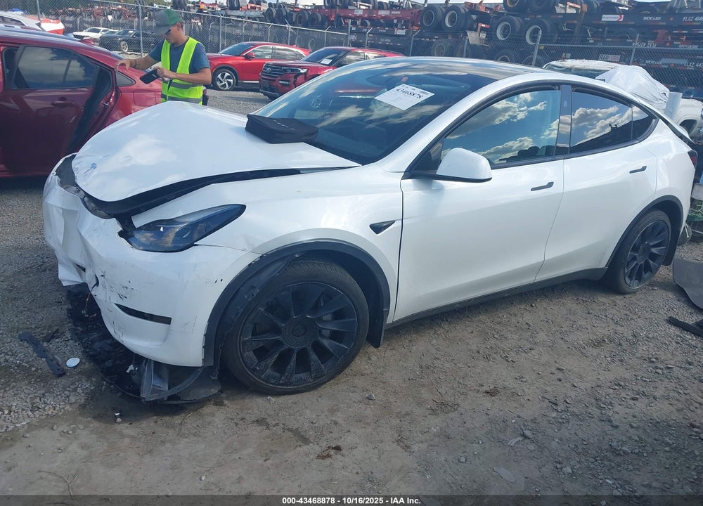 2024 TESLA MODEL Y LONG RANGE DUAL MOTOR ALL-WHEEL DRIVE VIN: 7SAYGDEE0RA261427