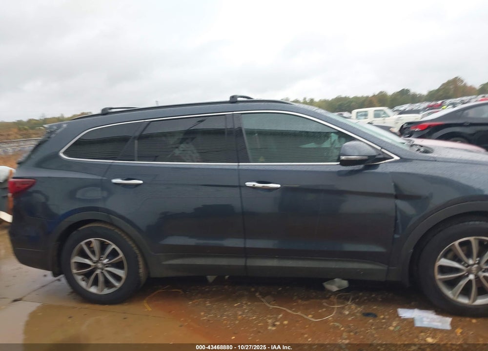 2017 HYUNDAI SANTA FE VIN: KM8SN4HF6HU205316