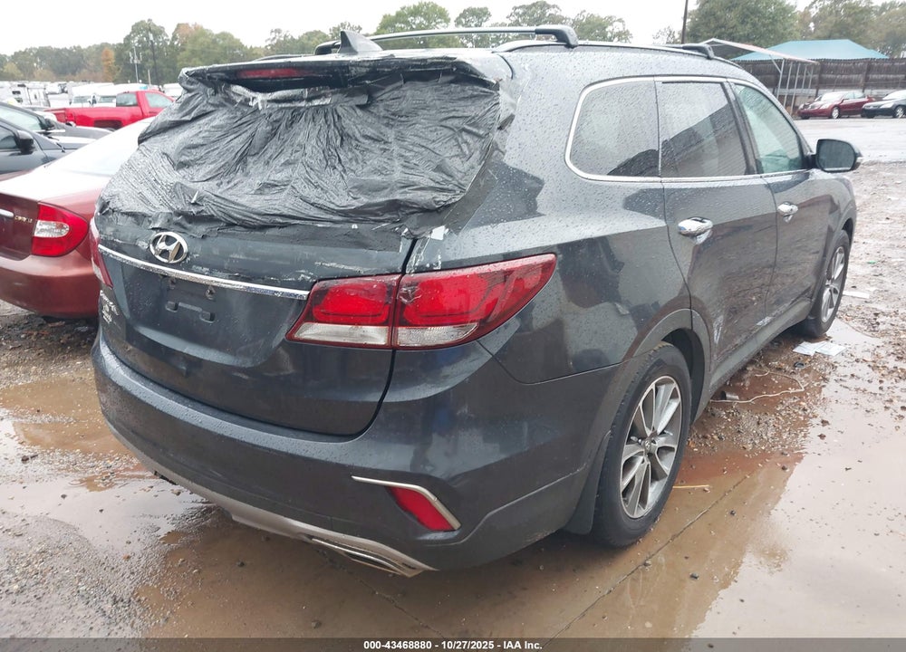 2017 HYUNDAI SANTA FE VIN: KM8SN4HF6HU205316