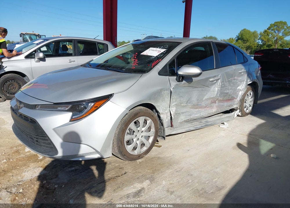 2025 TOYOTA COROLLA LE VIN: 5YFB4MDE6SP313136