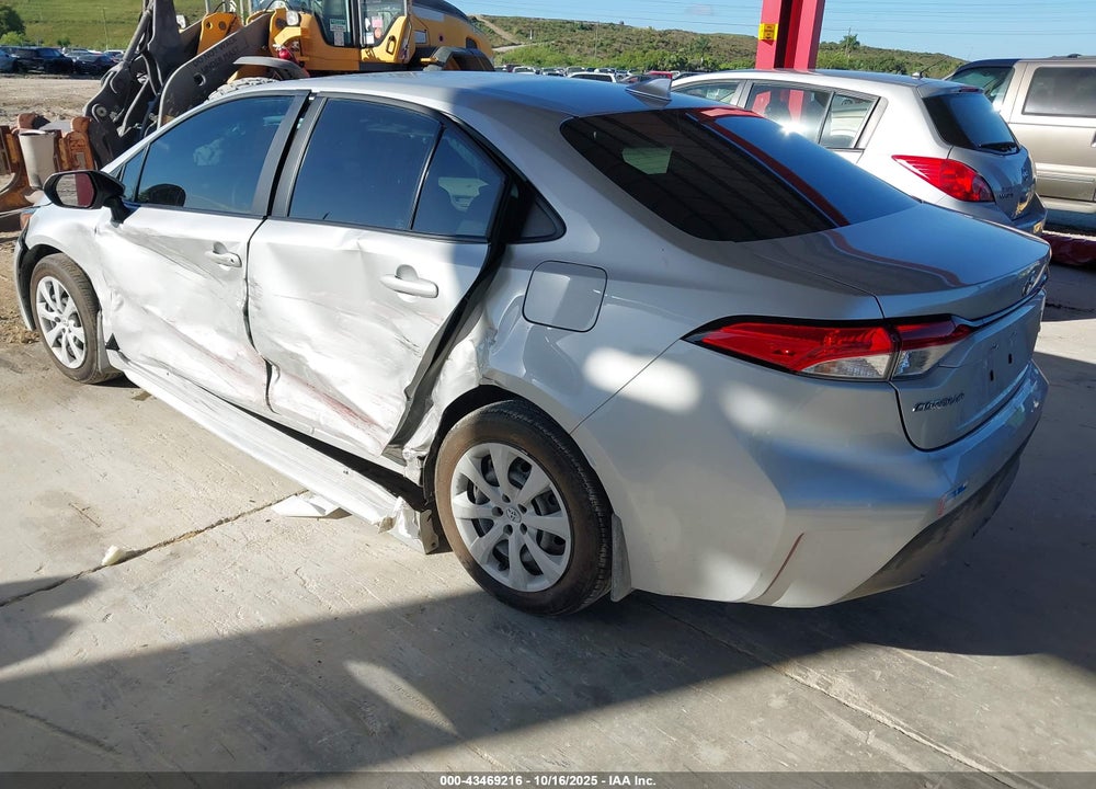2025 TOYOTA COROLLA LE VIN: 5YFB4MDE6SP313136