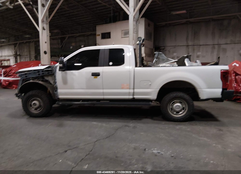 2017 FORD F-250 XL VIN: 1FT7X2B67HEC82918