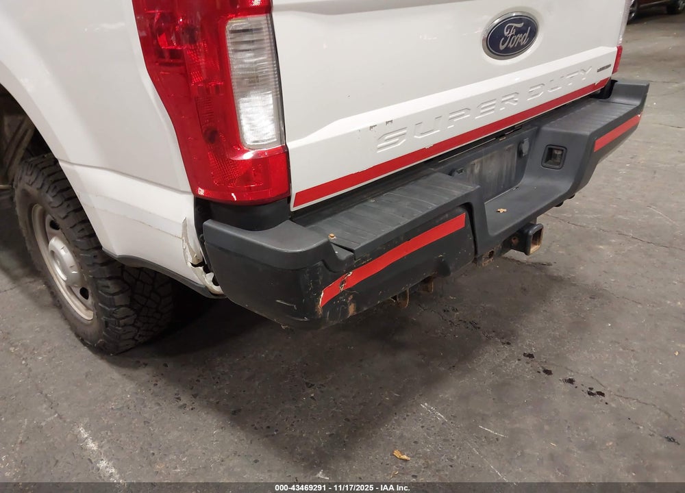 2017 FORD F-250 XL VIN: 1FT7X2B67HEC82918