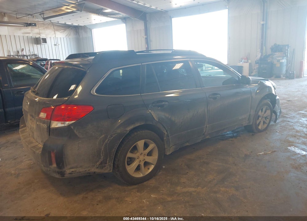 2014 SUBARU OUTBACK 2.5I LIMITED VIN: 4S4BRCLC2E3315339