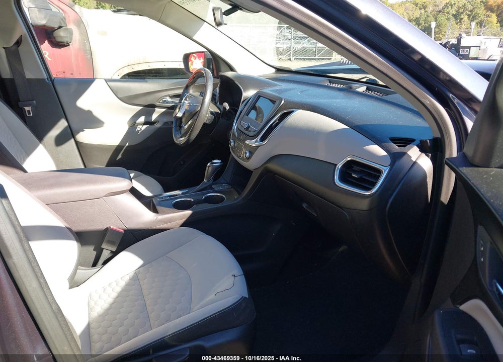 2019 CHEVROLET EQUINOX VIN: 3GNAXKEV7KS545843