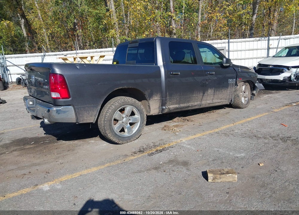 2017 RAM 1500 VIN: 1C6RR7LM6HS875157
