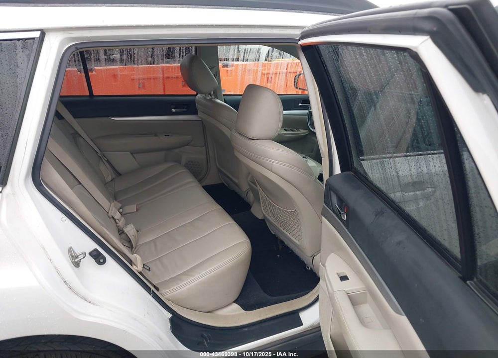 2010 SUBARU OUTBACK 3.6R PREMIUM VIN: 4S4BRDCC5A2321738