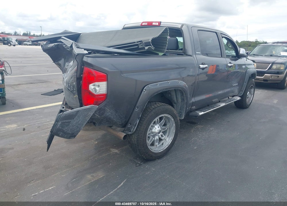 2018 TOYOTA TUNDRA LIMITED 5.7L V8 VIN: 5TFHW5F19JX774917