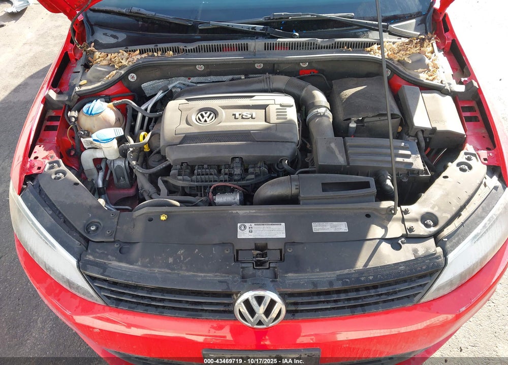 2014 VOLKSWAGEN JETTA 1.8T SE VIN: 3VWD17AJ2EM301725