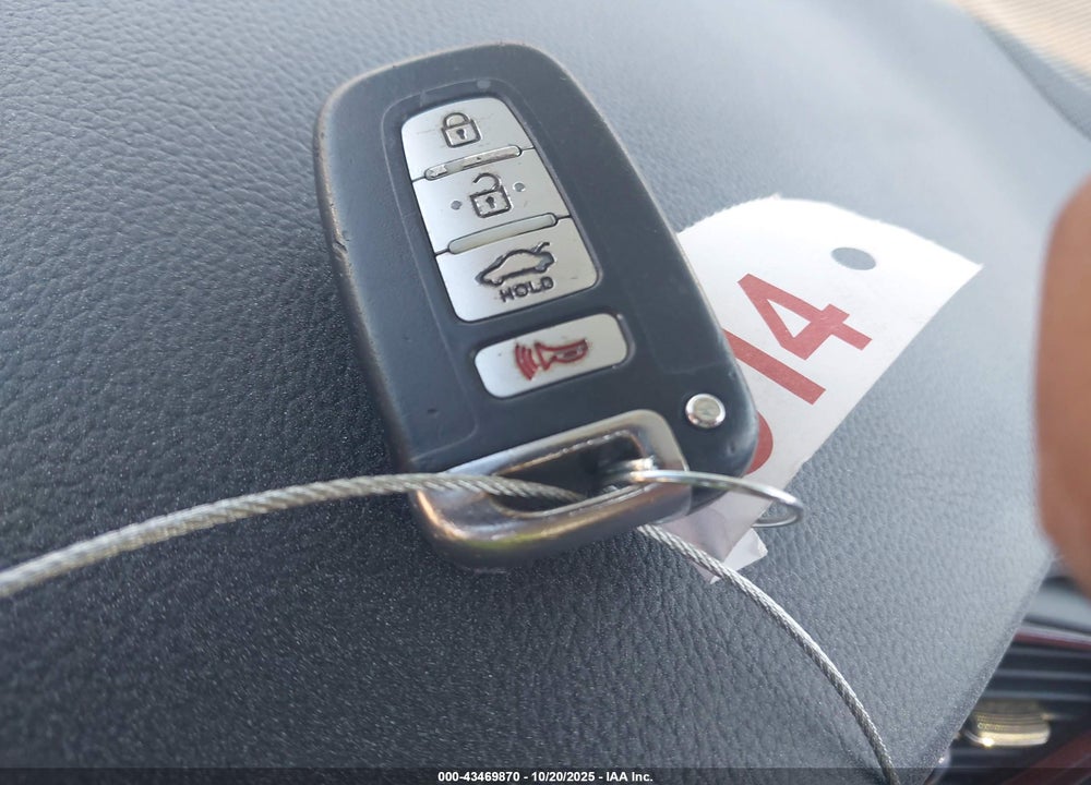 2013 KIA OPTIMA HYBRID VIN: KNAGM4AD8D5039128