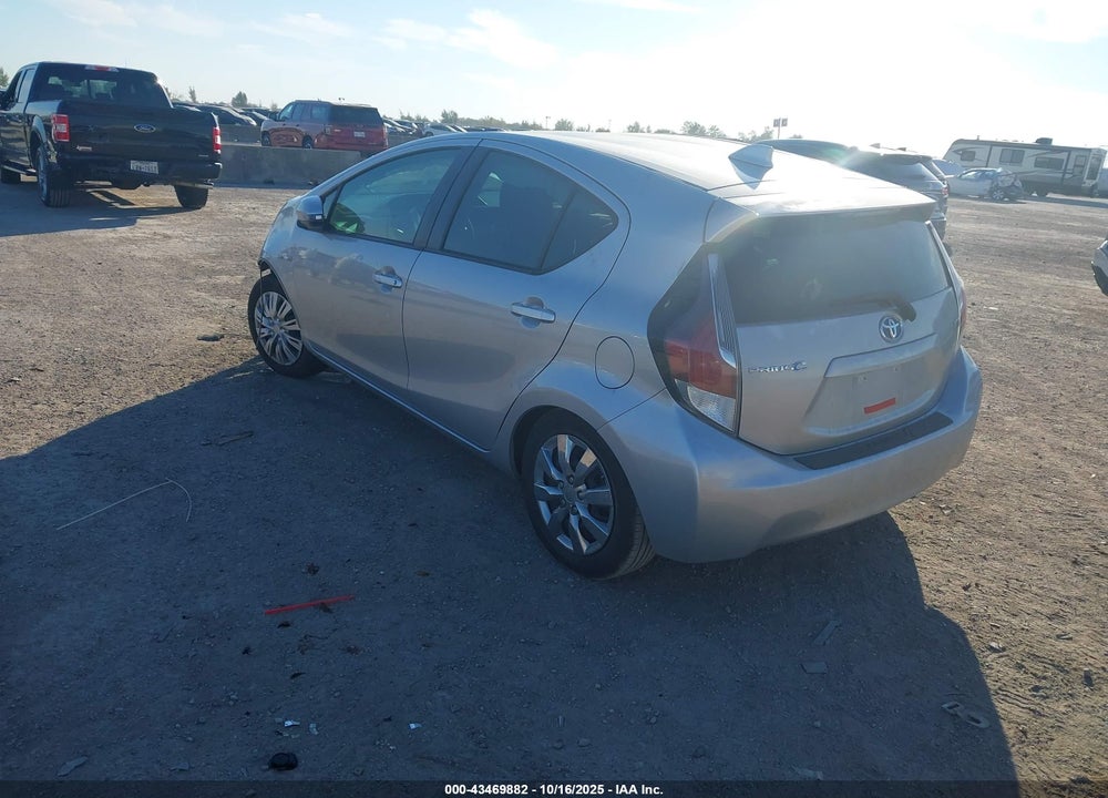 2015 TOYOTA PRIUS C TWO VIN: JTDKDTB36F1094099