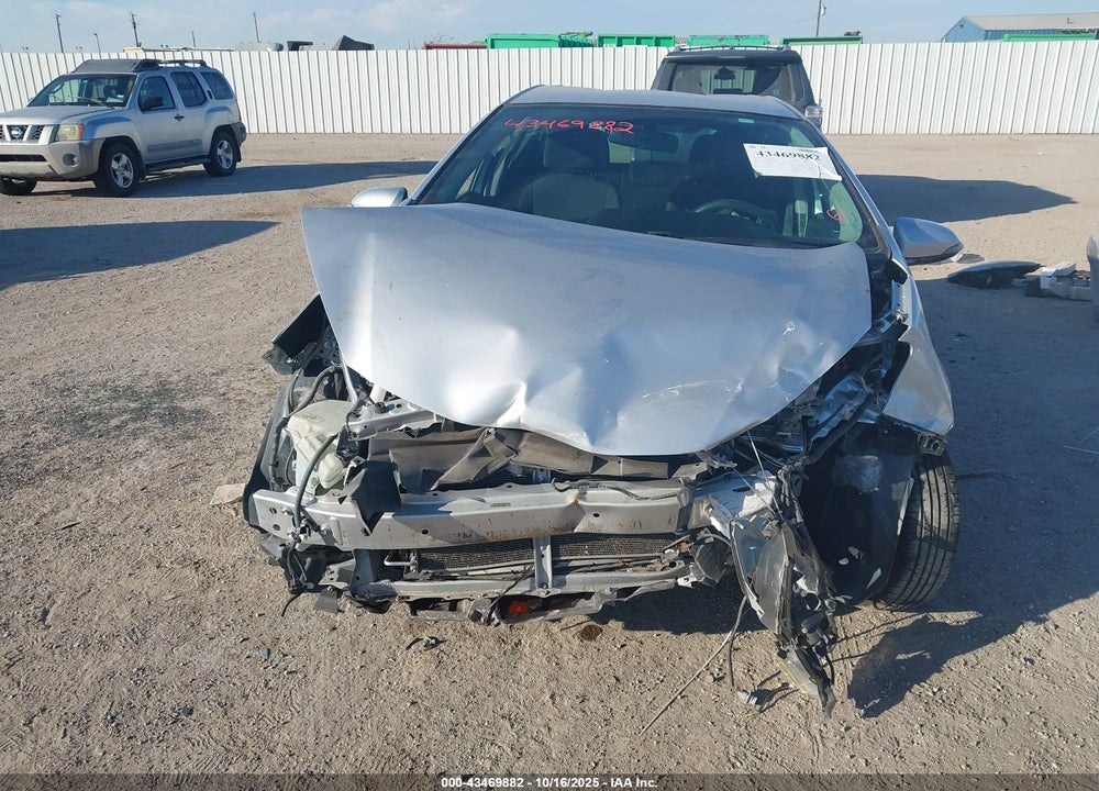 2015 TOYOTA PRIUS C TWO VIN: JTDKDTB36F1094099