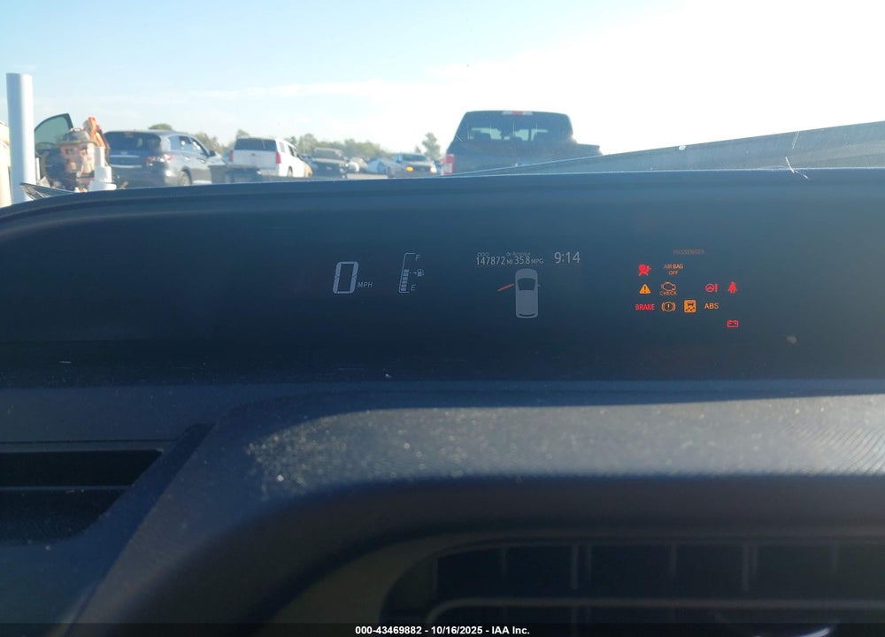 2015 TOYOTA PRIUS C TWO VIN: JTDKDTB36F1094099