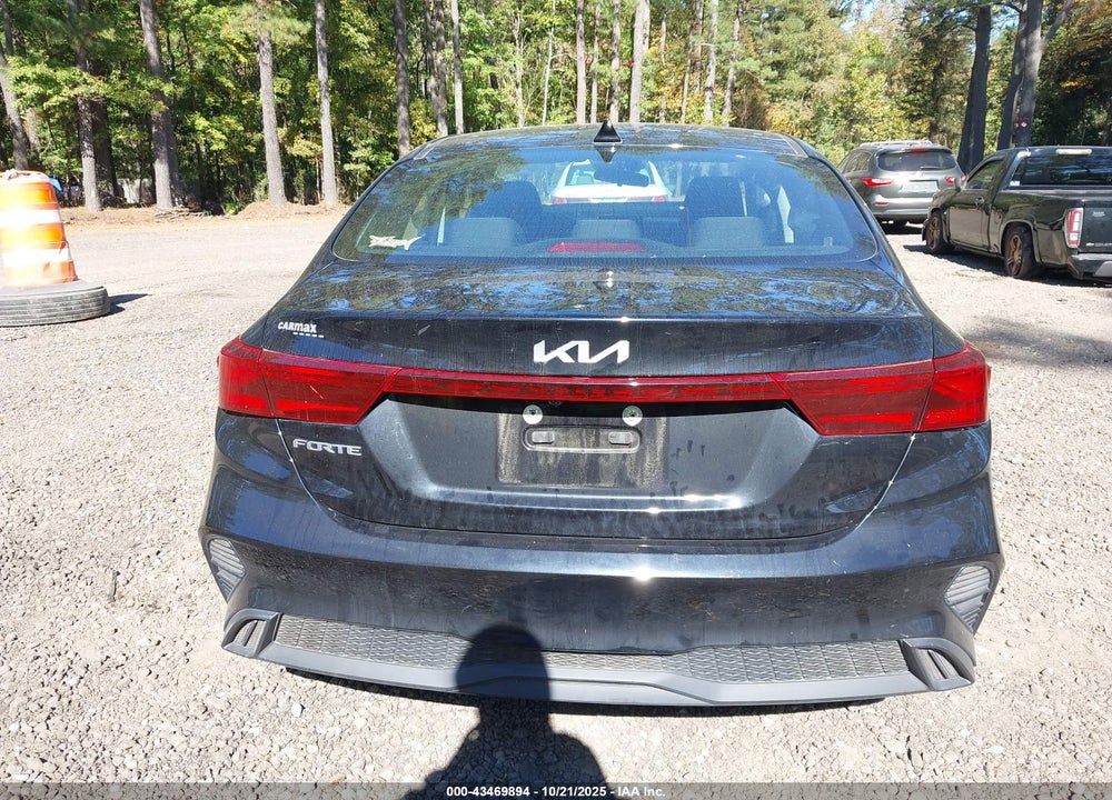 2022 KIA FORTE LXS VIN: 3KPF24AD8NE471227
