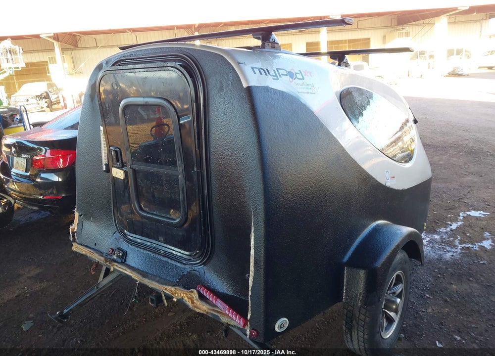 2022 XTREME OUTDOORS MY POD VIN: 7RUTT111XN1000721