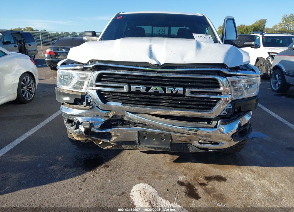 2019 RAM 1500 BIG HORN/LONE STAR 4X4 5'7 BOX VIN: 1C6SRFFT6KN663864