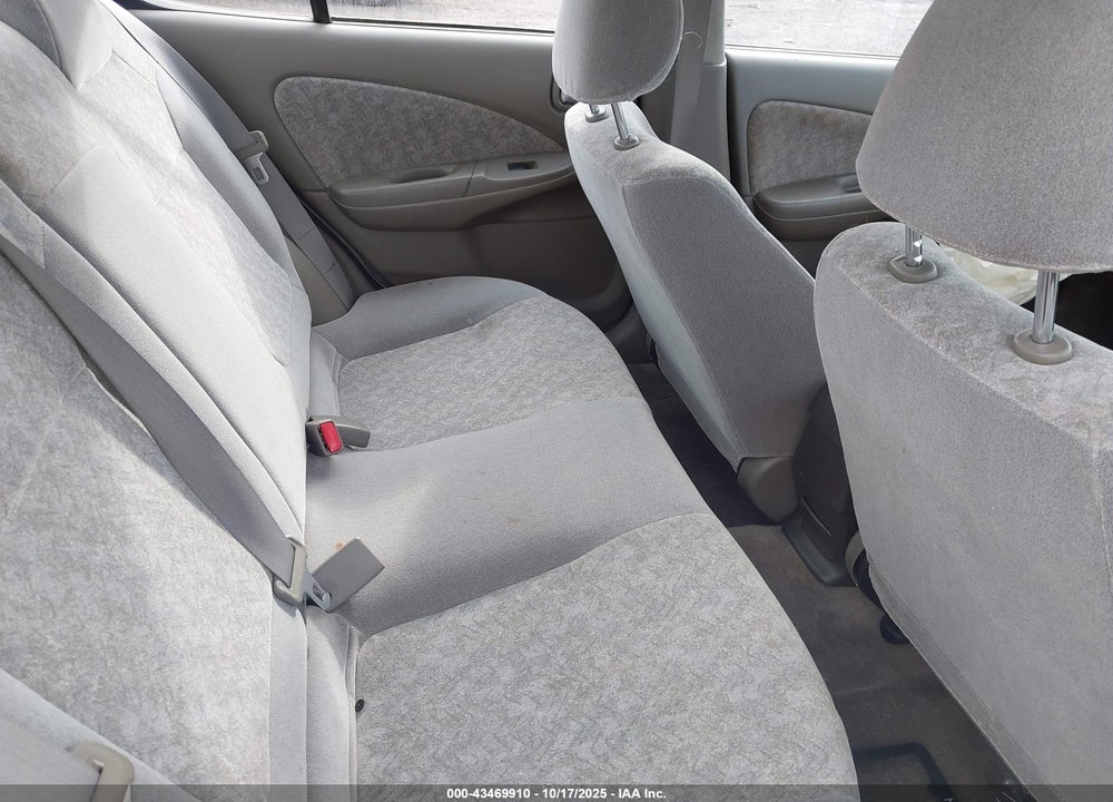 2003 NISSAN SENTRA GXE VIN: 3N1CB51D33L804907