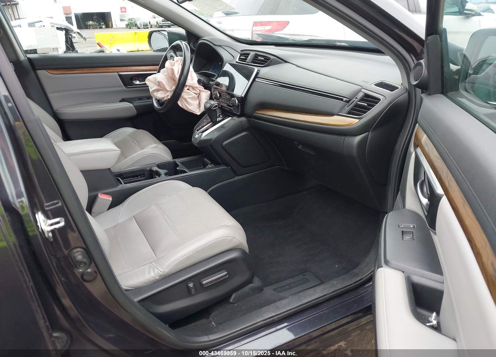 2018 HONDA CR-V VIN: 7FARW2H84JE041489