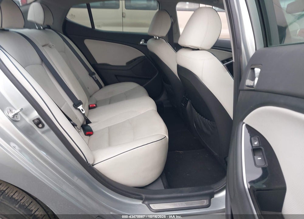 2014 KIA OPTIMA HYBRID VIN: KNAGN4AD6E5067458