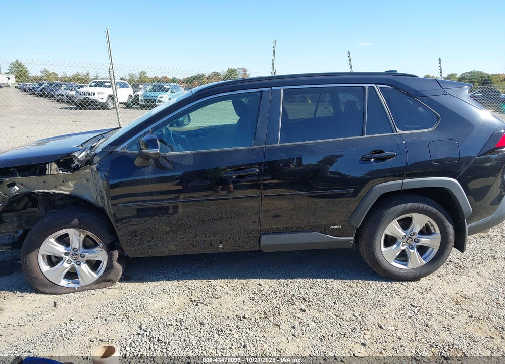2021 TOYOTA RAV4 HYBRID XLE VIN: 2T3R6RFV6MW018632