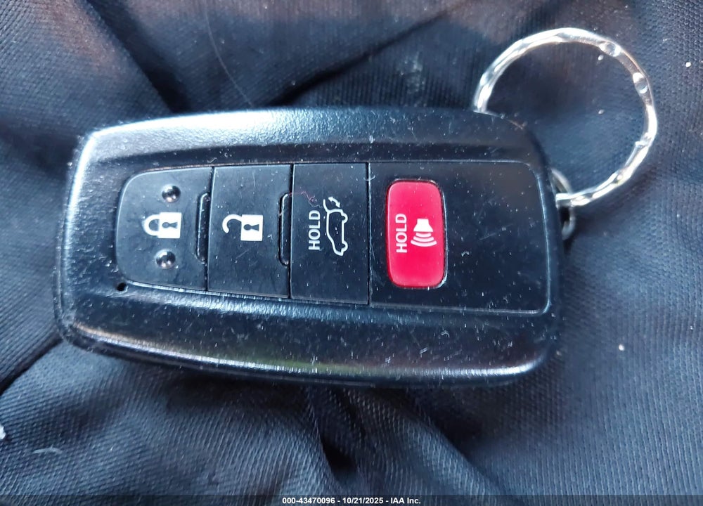 2021 TOYOTA RAV4 HYBRID XLE VIN: 2T3R6RFV6MW018632