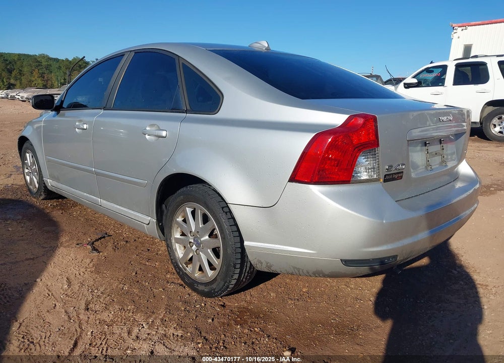 2008 VOLVO S40 2.4I VIN: YV1MS382X82388111