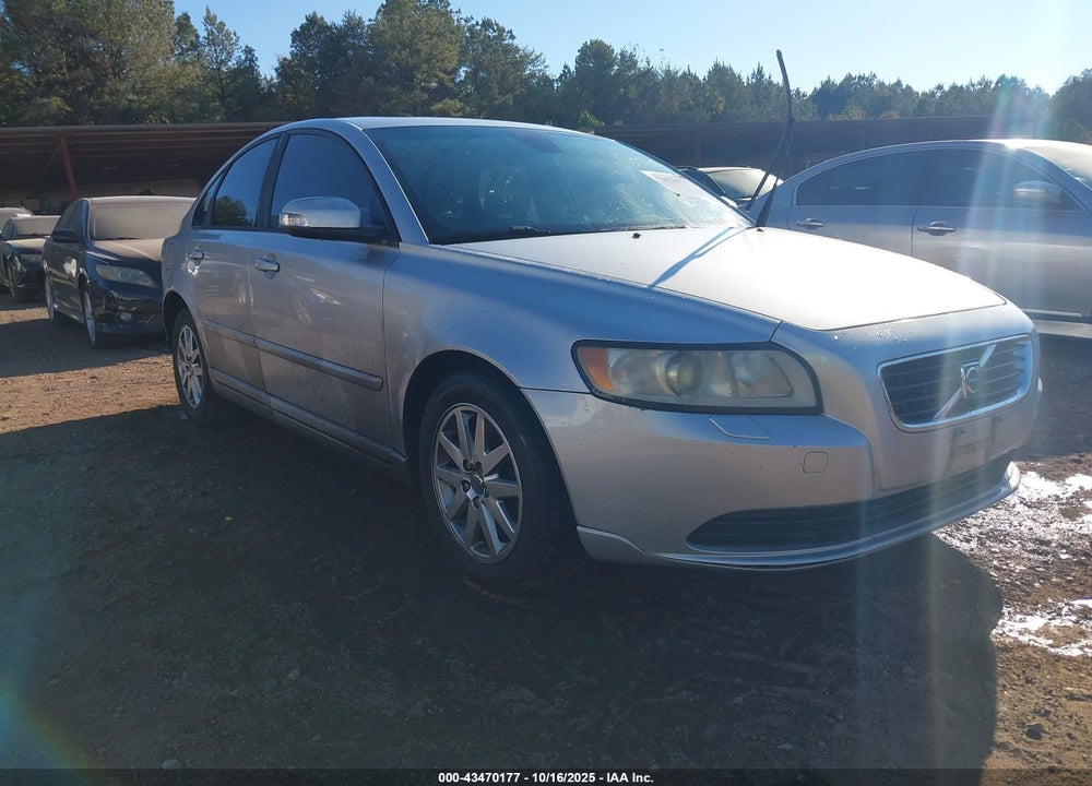 2008 VOLVO S40 2.4I VIN: YV1MS382X82388111