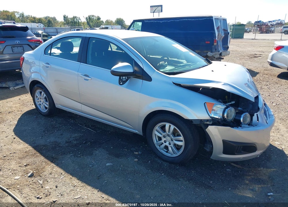 2015 CHEVROLET SONIC LT AUTO VIN: 1G1JC5SH4F4105100