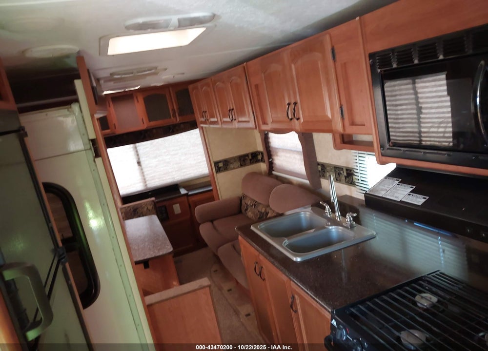 2012 TRACER 2700RES VIN: 5ZT2TRSB4CB501421