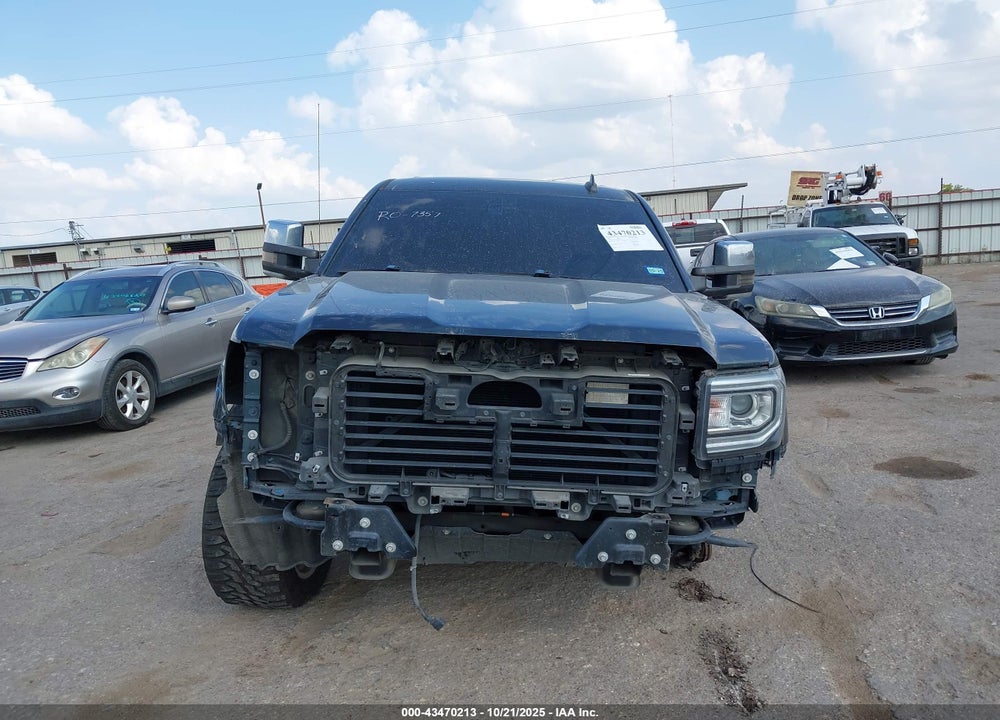 2018 GMC SIERRA 1500 SLT VIN: 3GTP1NECXJG307443