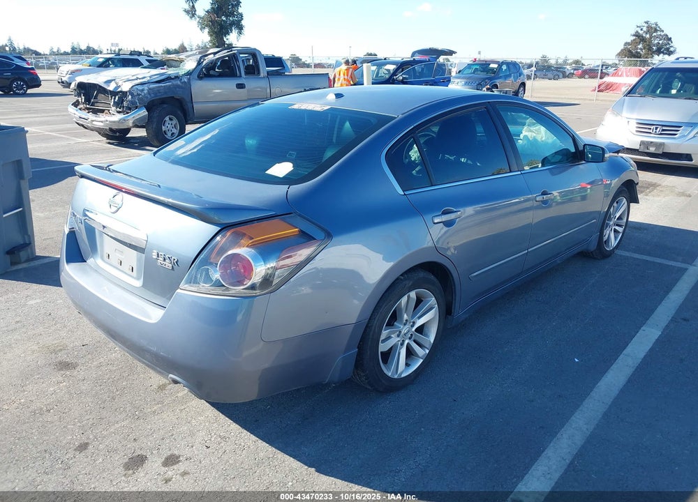 2011 NISSAN ALTIMA 3.5 SR VIN: 1N4BL2AP9BN480266