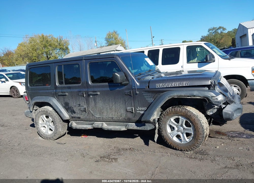 2018 JEEP WRANGLER UNLIMITED SPORT S 4X4 VIN: 1C4HJXDG1JW227096