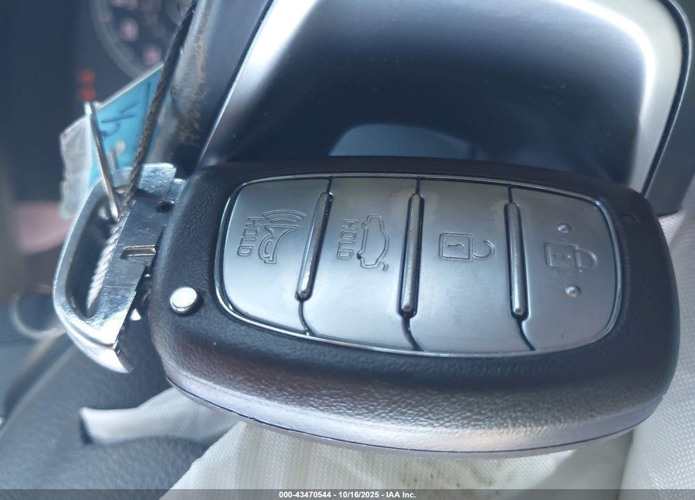 2018 HYUNDAI SONATA SEL VIN: 5NPE34AF7JH651184