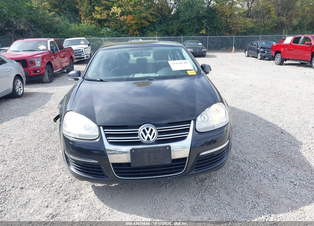2010 VOLKSWAGEN JETTA VIN: 3VWJZ7AJ5AM077226