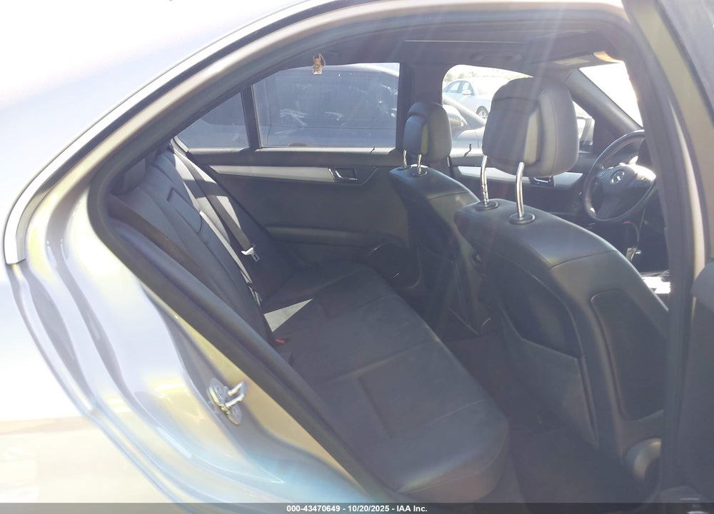2008 MERCEDES-BENZ C CLASS VIN: WDDGF54X38F075758