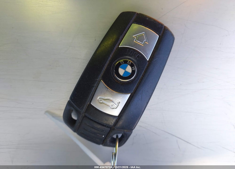 2014 BMW X1 SDRIVE28I VIN: WBAVM1C5XEVW49108