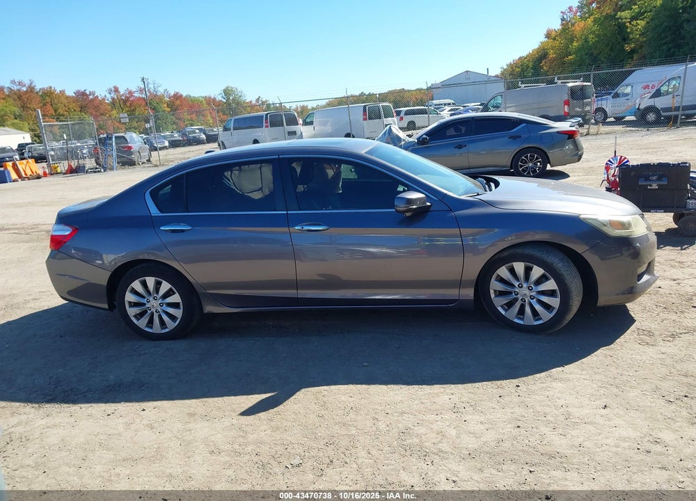 2015 HONDA ACCORD EX-L VIN: 1HGCR2F88FA120077