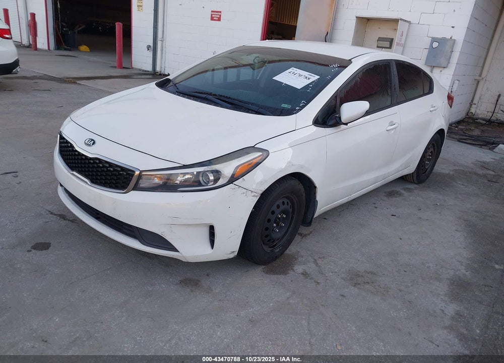 2017 KIA FORTE VIN: 3KPFK4A79HE029197