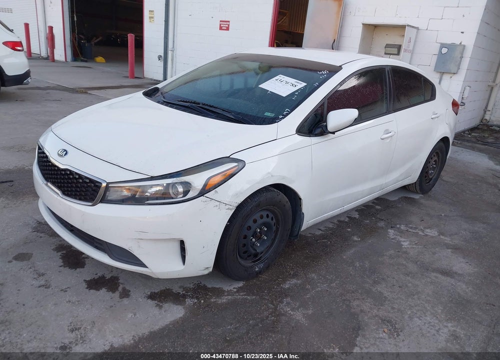 2017 KIA FORTE VIN: 3KPFK4A79HE029197
