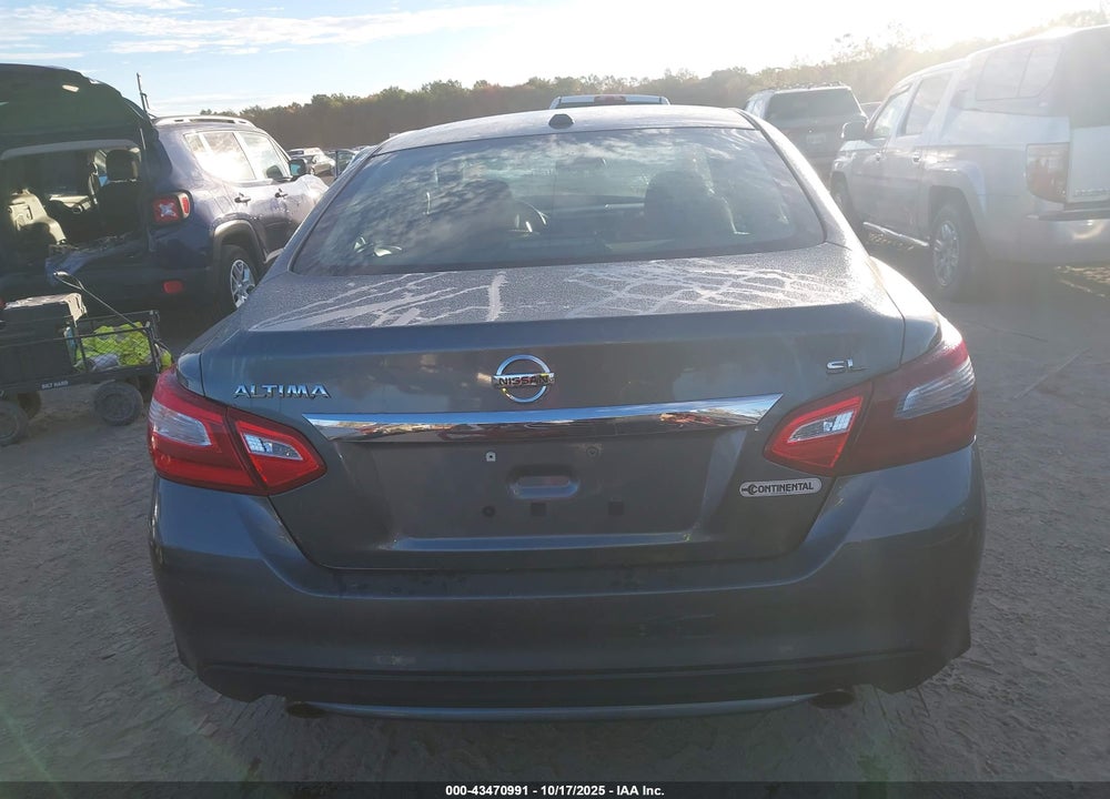2017 NISSAN ALTIMA VIN: 1N4AL3AP2HC209667