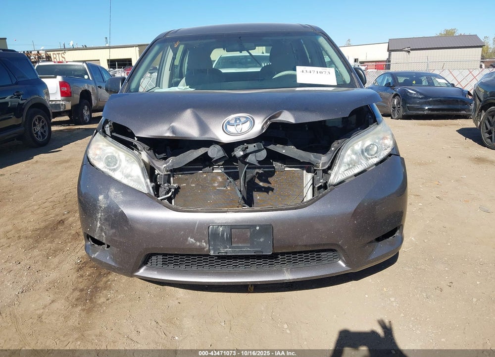 2014 TOYOTA SIENNA L V6 7 PASSENGER VIN: 5TDZK3DC9ES436793